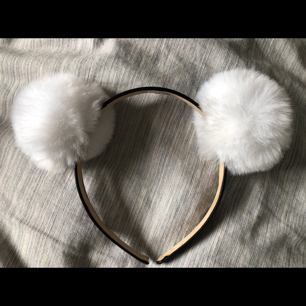 Ariana Grande Fuzzy Headband